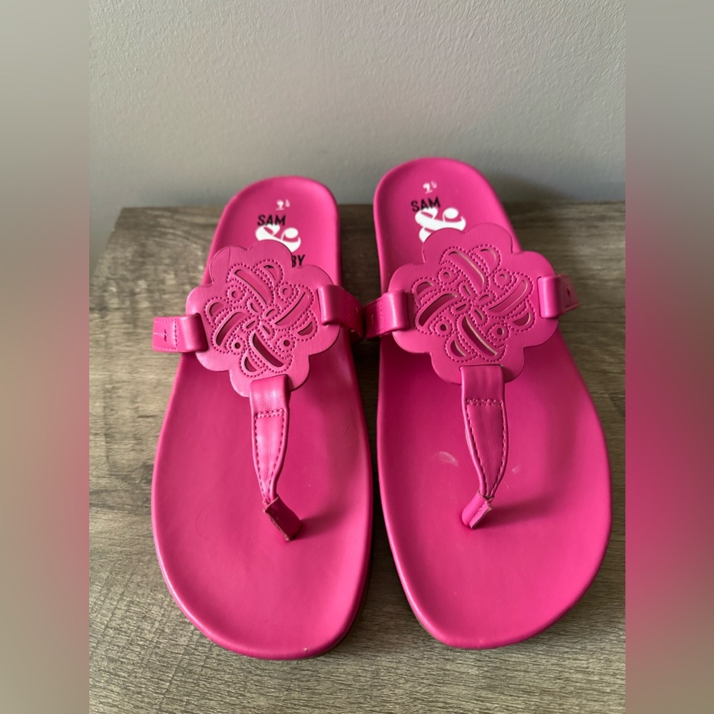Sam Libby pink thong sandals size 9.5
